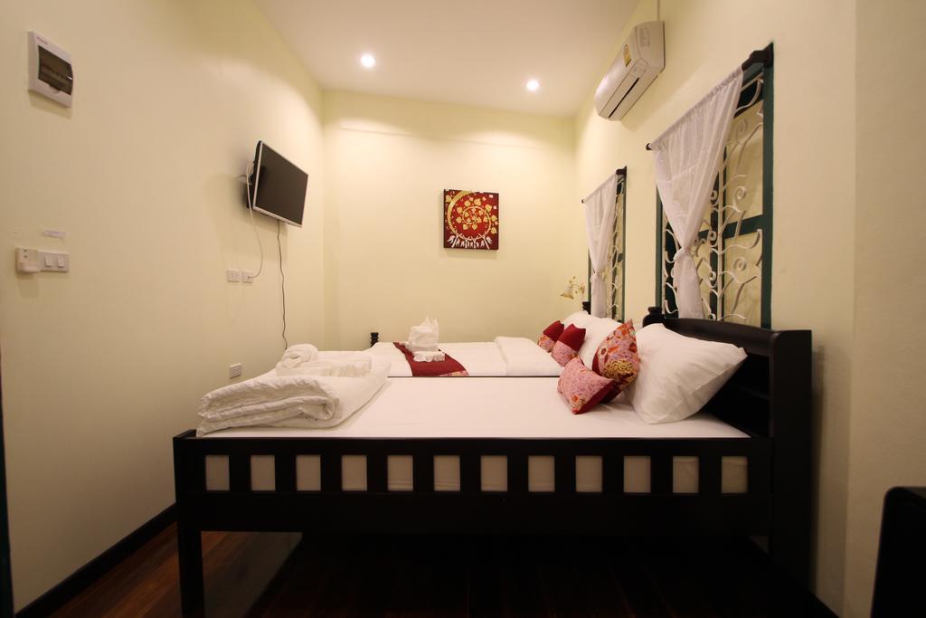 Srisomboon Hostel Транг Екстер'єр фото