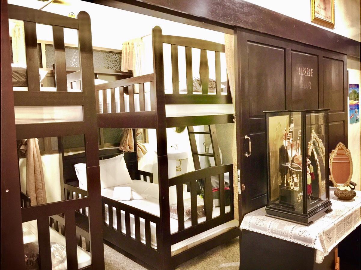Srisomboon Hostel Транг Екстер'єр фото